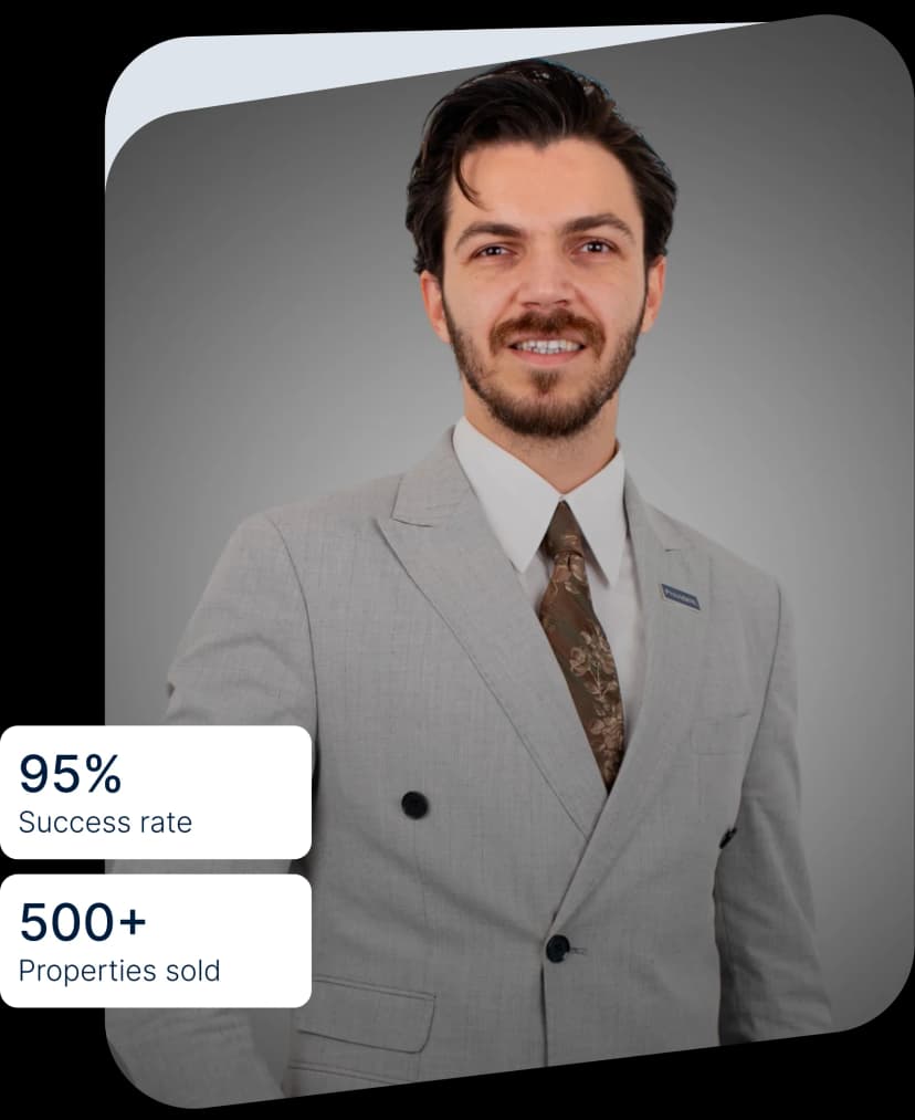 Walid - Senior Investment Advisor